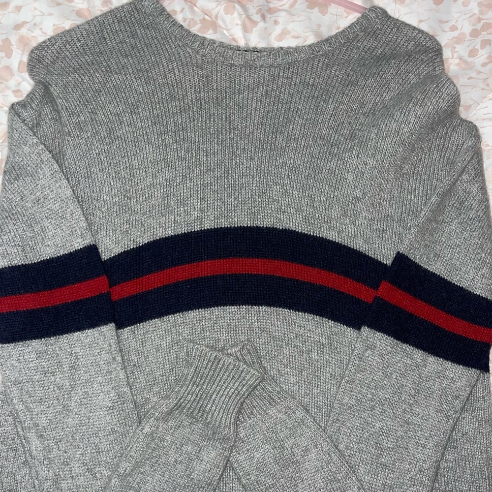 Brandy Melville Sweater